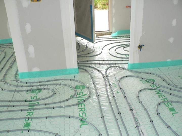 Travaux installation plancher chauffant Sarlat-la-Canéda